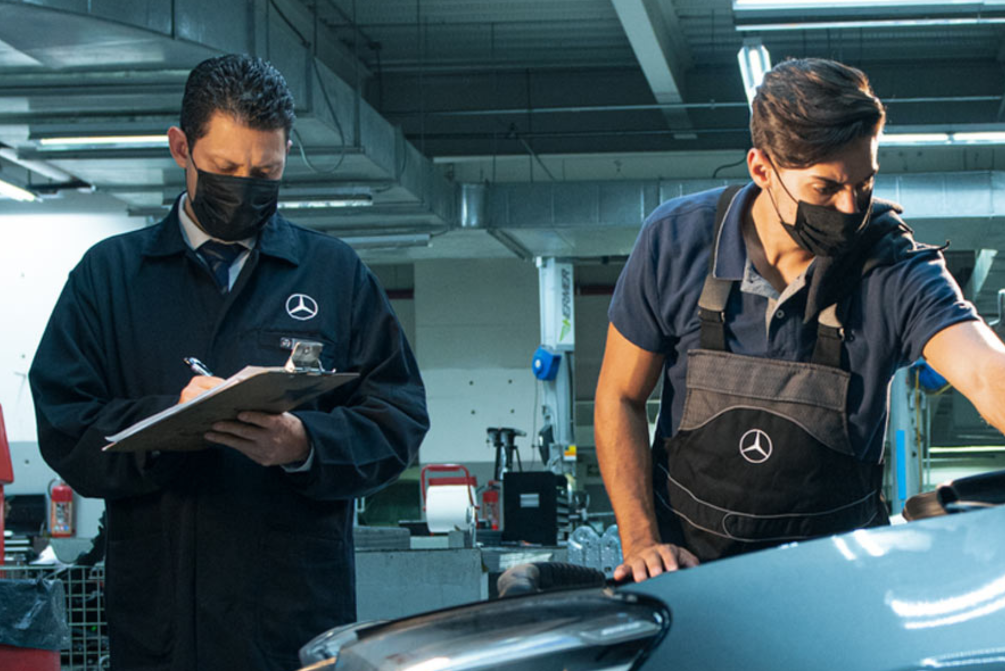 Mantenimiento preventivo de auto - Mercedes Benz